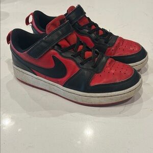 Nike Kids Black and Red Sneakers